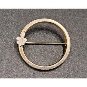 Vintage Fleur-de-lis Brooch Pin Scarf Lapel Gold Tone White Enamel